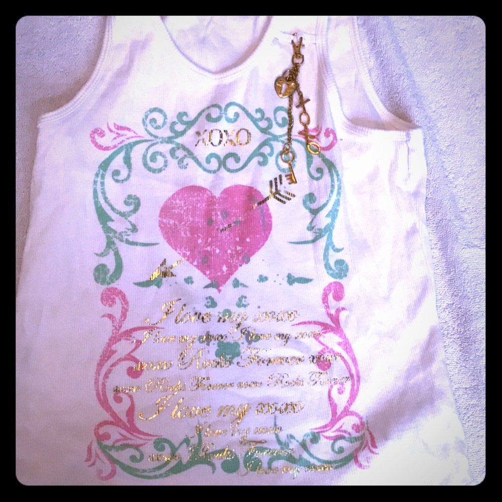 Tee shirt